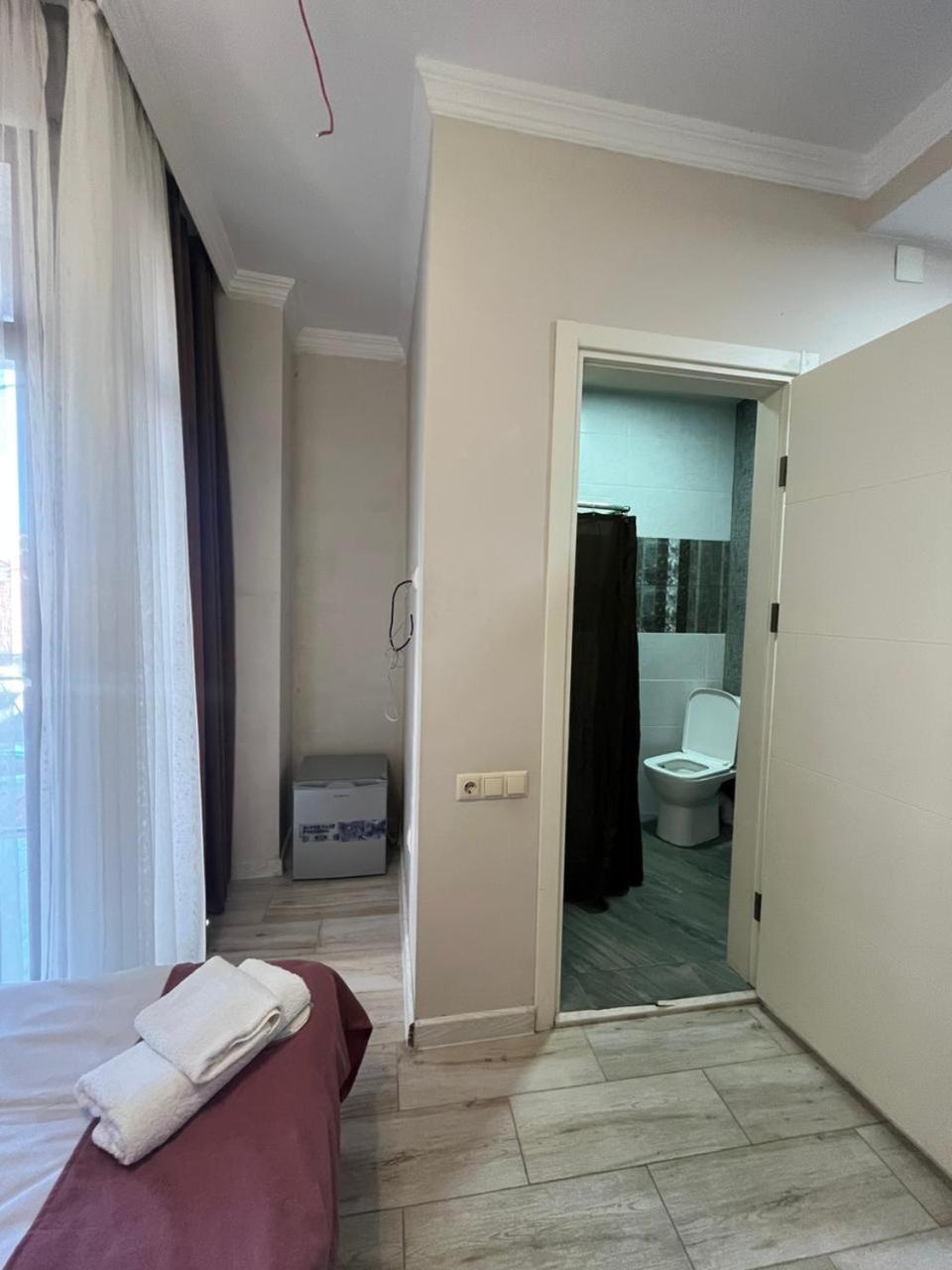 Mahali Hotel Batumi Esterno foto