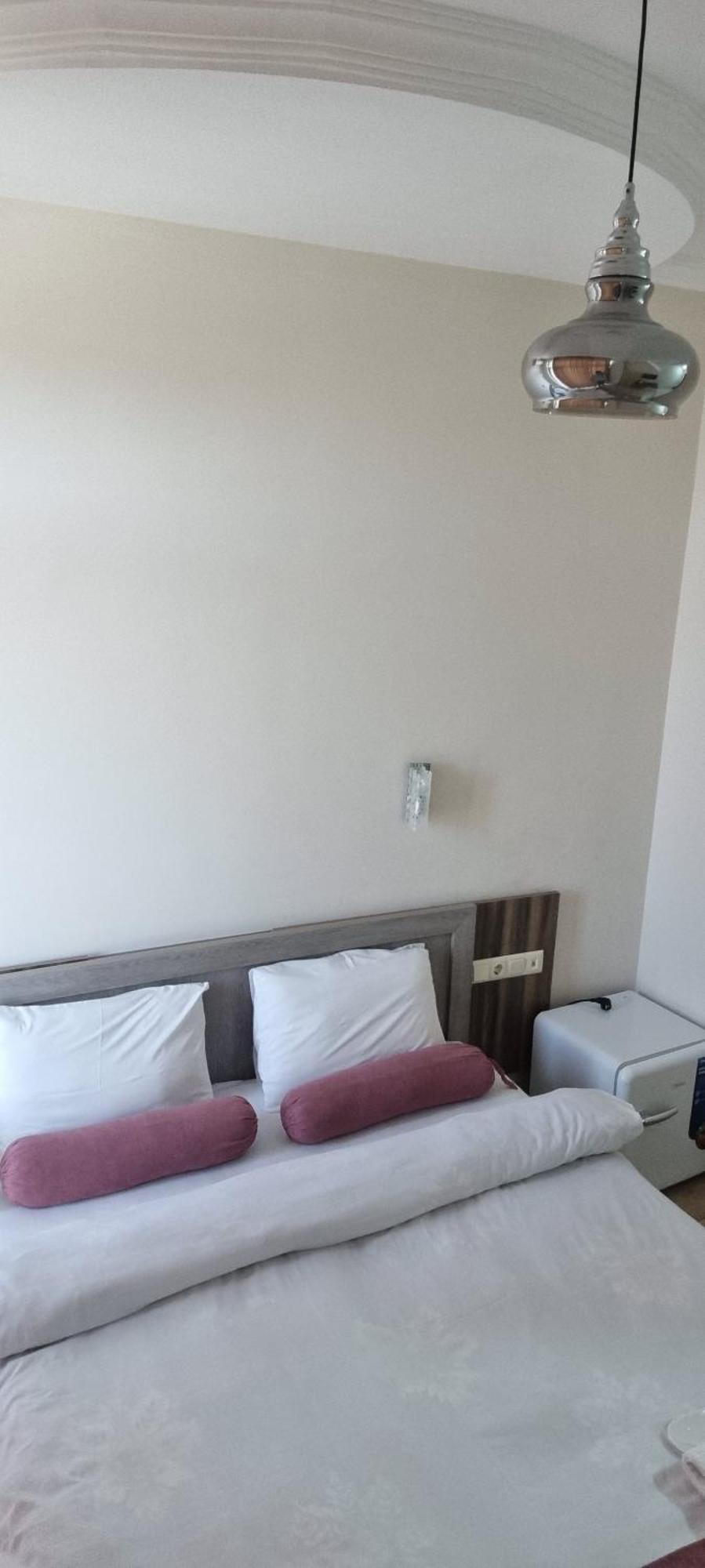Mahali Hotel Batumi Esterno foto