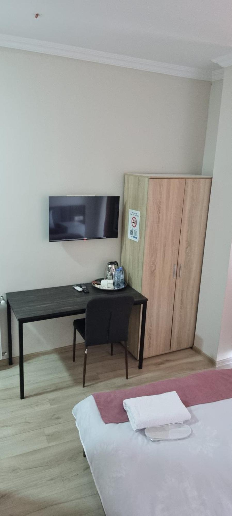 Mahali Hotel Batumi Esterno foto