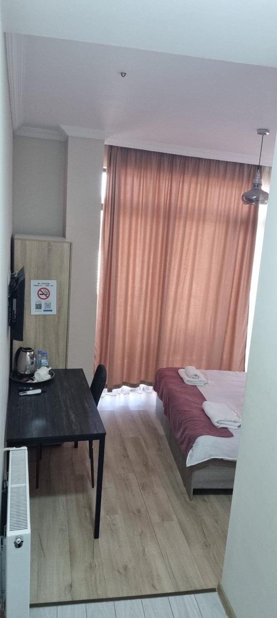 Mahali Hotel Batumi Esterno foto